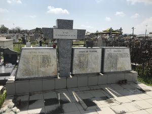 Stèle des frères Ploërmel cimetière de Cayenne